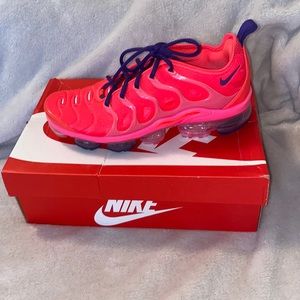 Womens Air vapormax plus